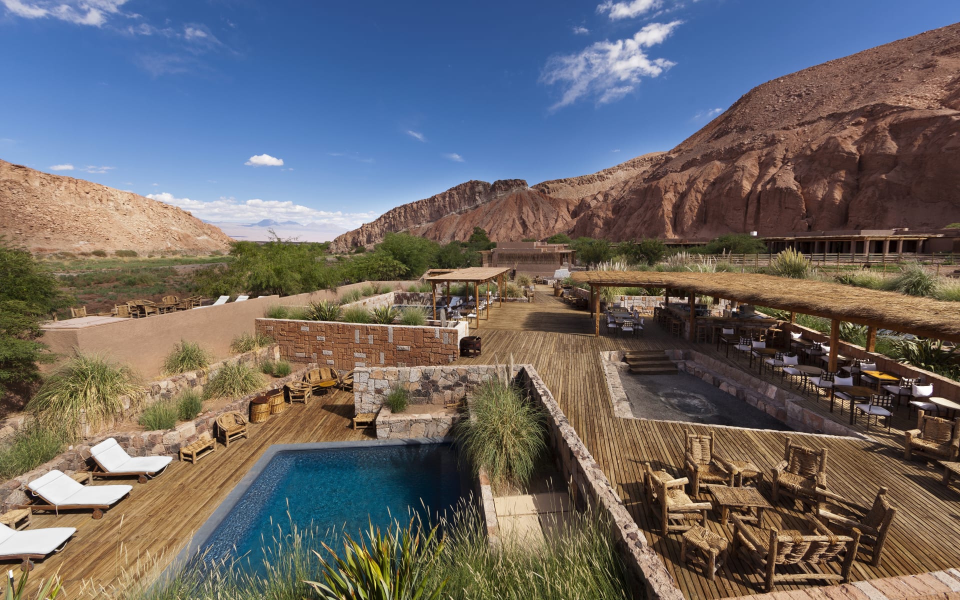 Alto Atacama Hotel pool.