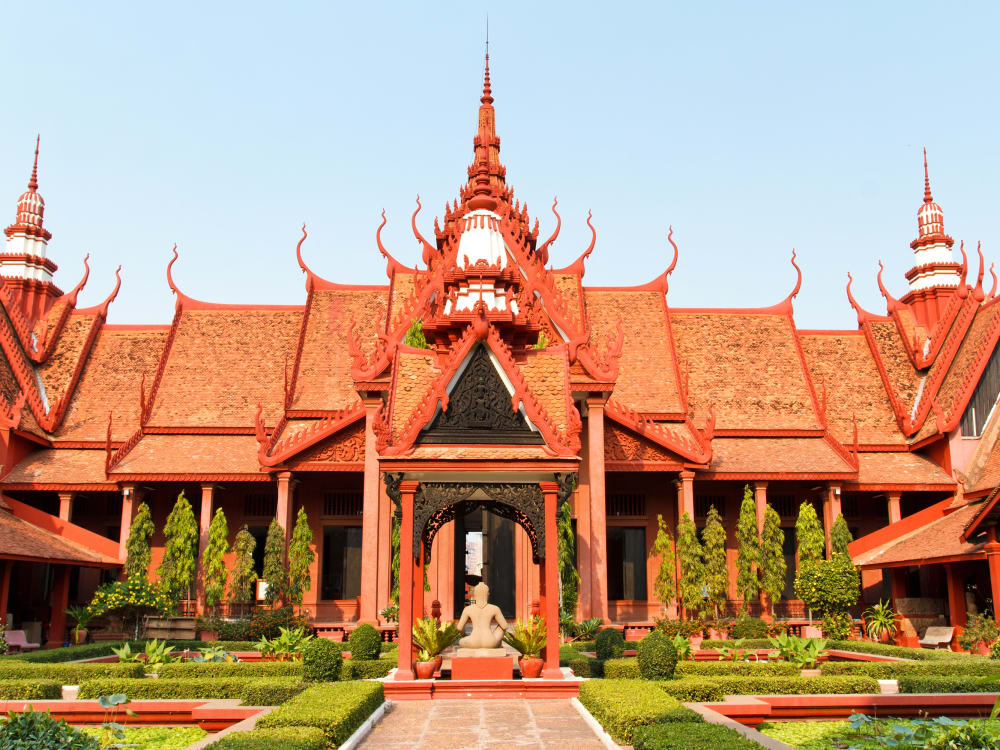 national_museum_of_cambodia_in_phnom_penh_xyjcku-WebsiteMedium