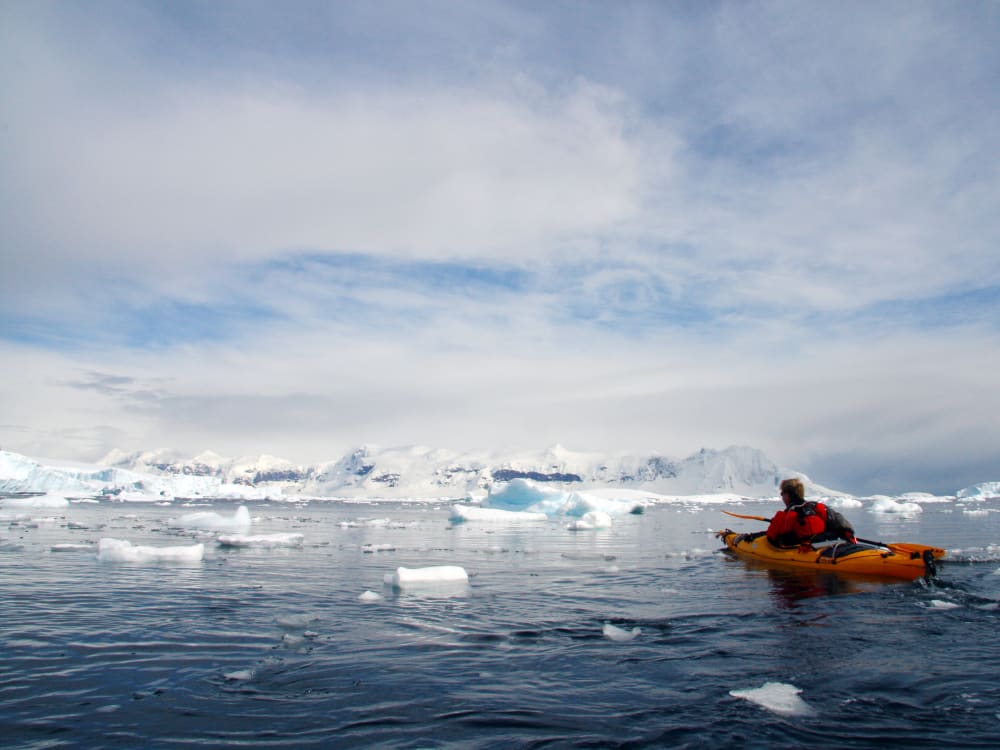 Antarctica_G_Expedition_Kayaking_r9ohub