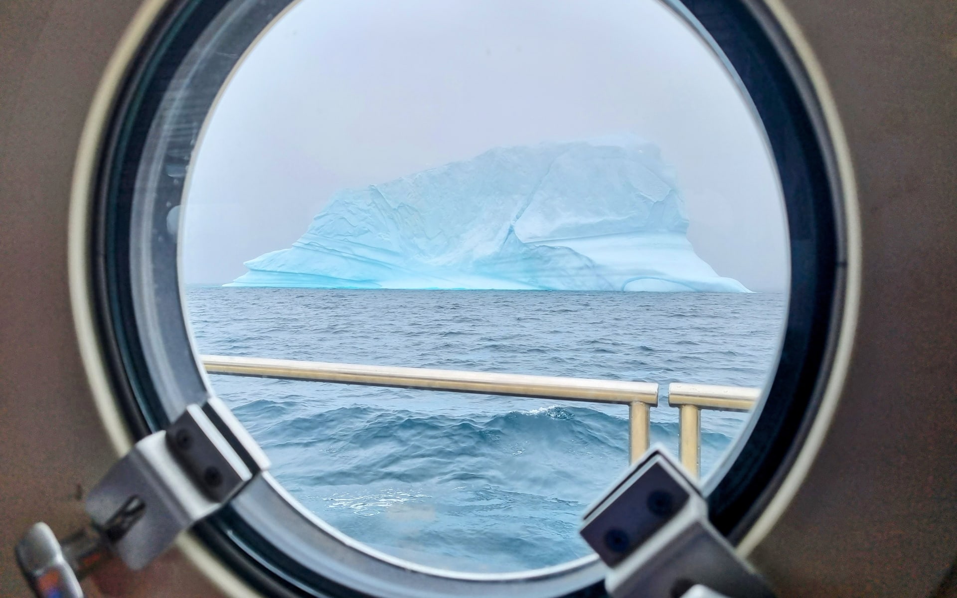 Antarctica_Iceberg_Free_Stock_Image_Pexels_CCCLars_Bugge_Aarset_zxtasb