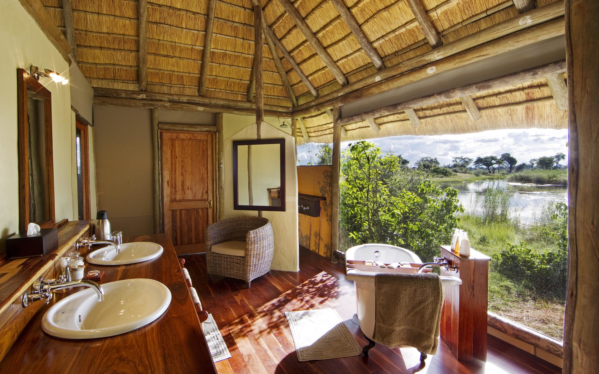 Kwando_Lagoon_Camp_botswana_bathroom