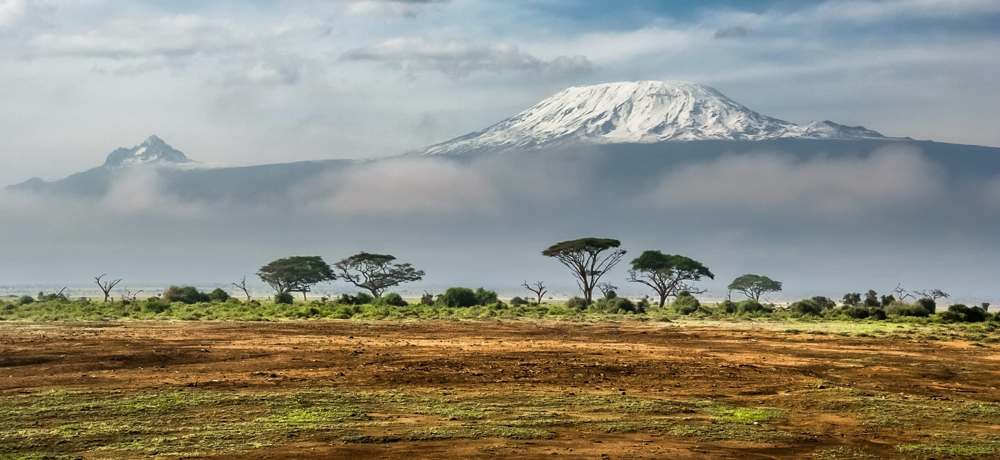 Mt_Kilimanjaro_Tanzania_Unsplash_CCSergey_Pesterev_fhkqv0