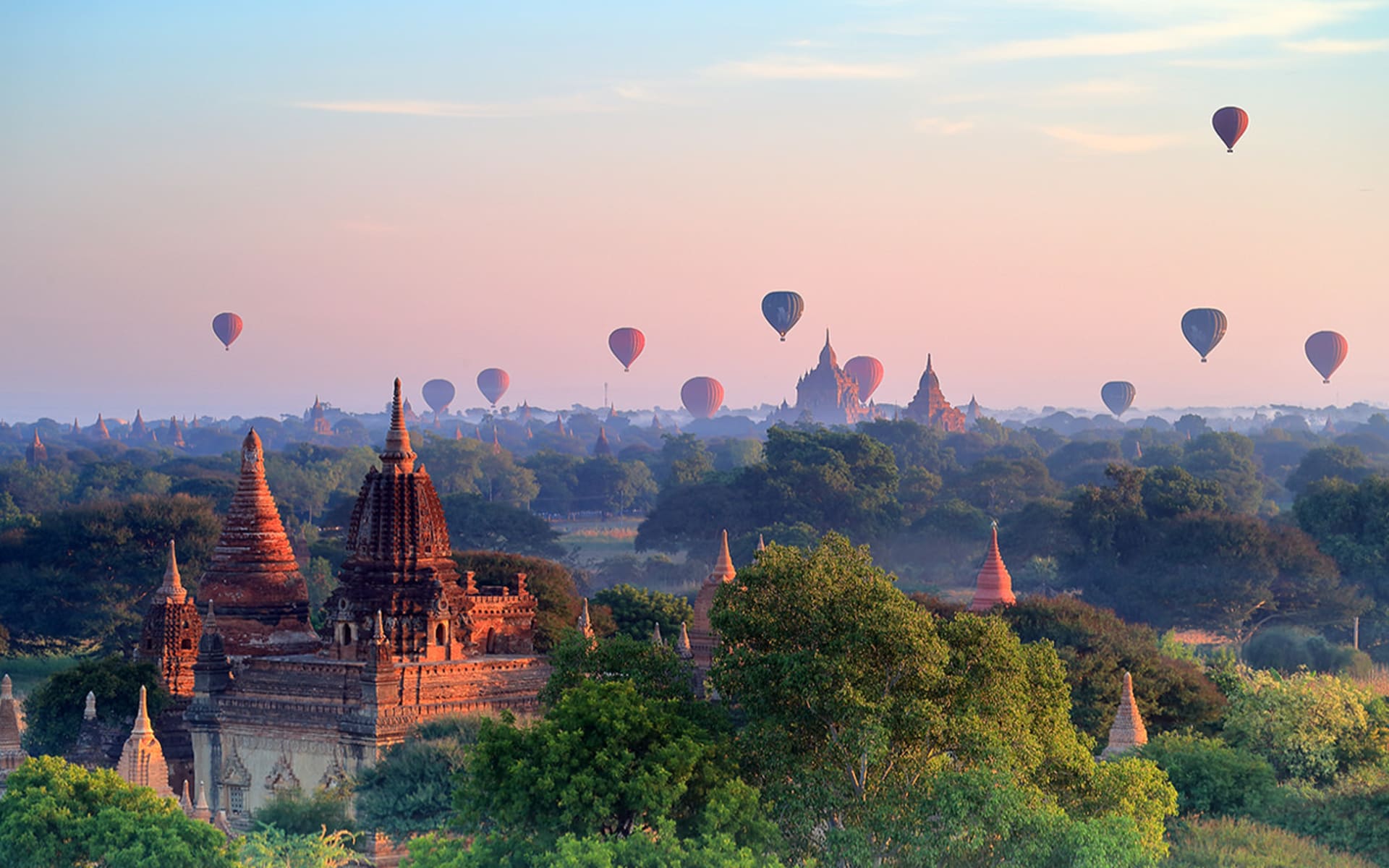 Myanmar_bagan_balloons