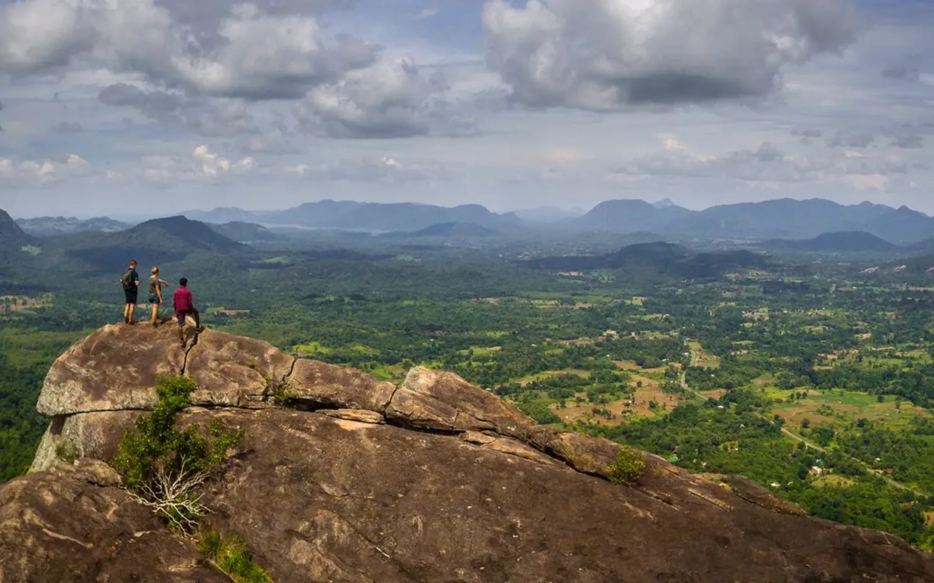 A lookout point in Gal Oya National Park provides an astonishing panorama of the lush green landscapes.