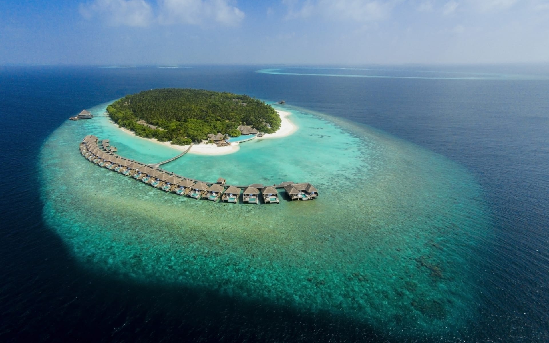 dusit-thani-maldives_aerial-view-