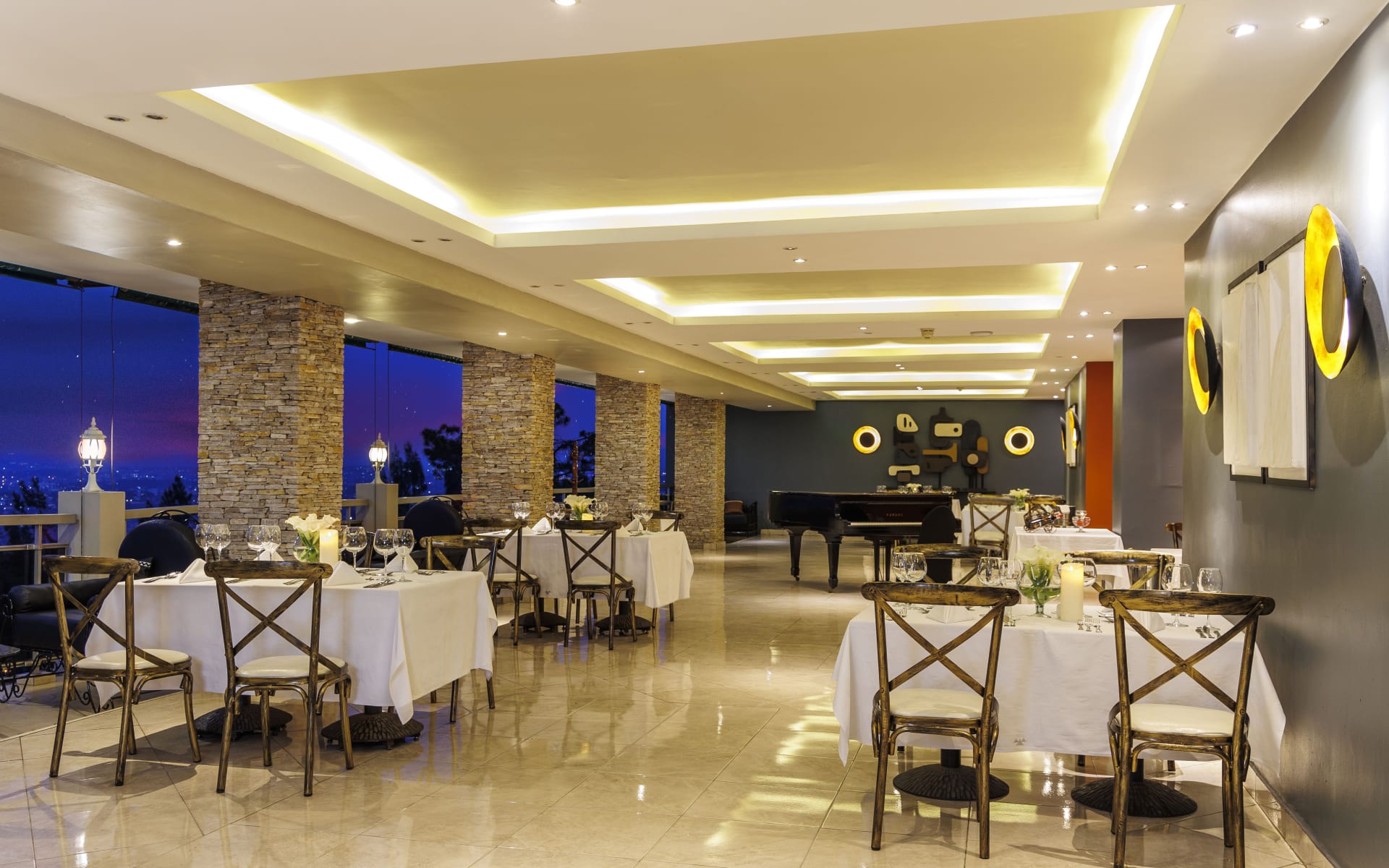 hotel_des_milles_collines_restaurant-1