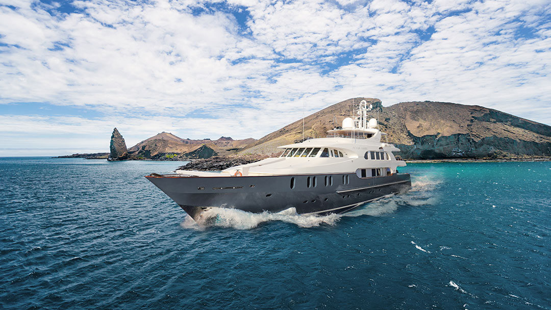 Cruise the Galapags Islands aboard the Aqua Mare Super Yacht