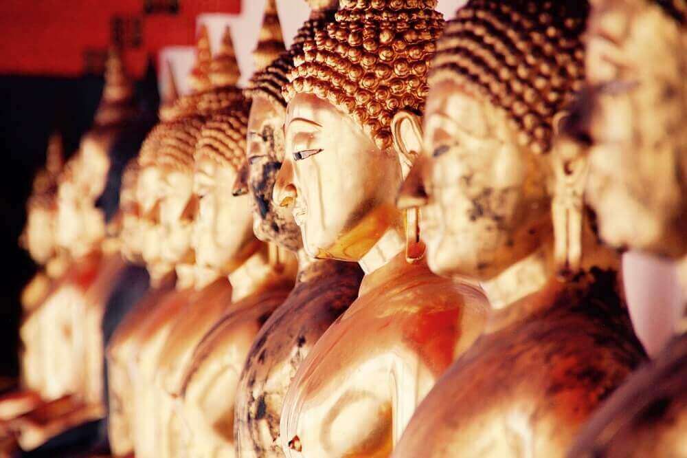 bangkok_buddha_statues_thailand_festival