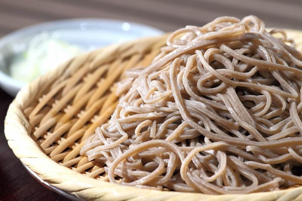 Japan Food Guide - cold buckwheat soba noodles