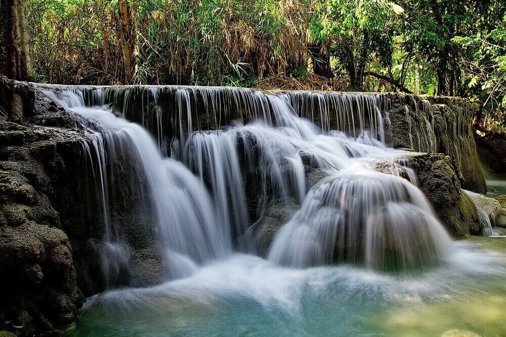 kuang_si_falls_waterfall_luang_prabang_laos