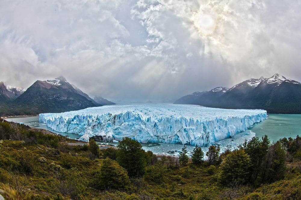 dazzling blue perito moreno glacier patagonia argentina