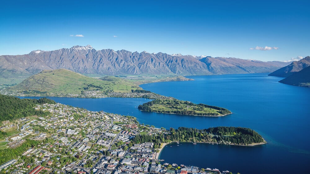 Lake Wakatipu Queenstown The Remarkables the Lord of the Rings filming location south island new zealand